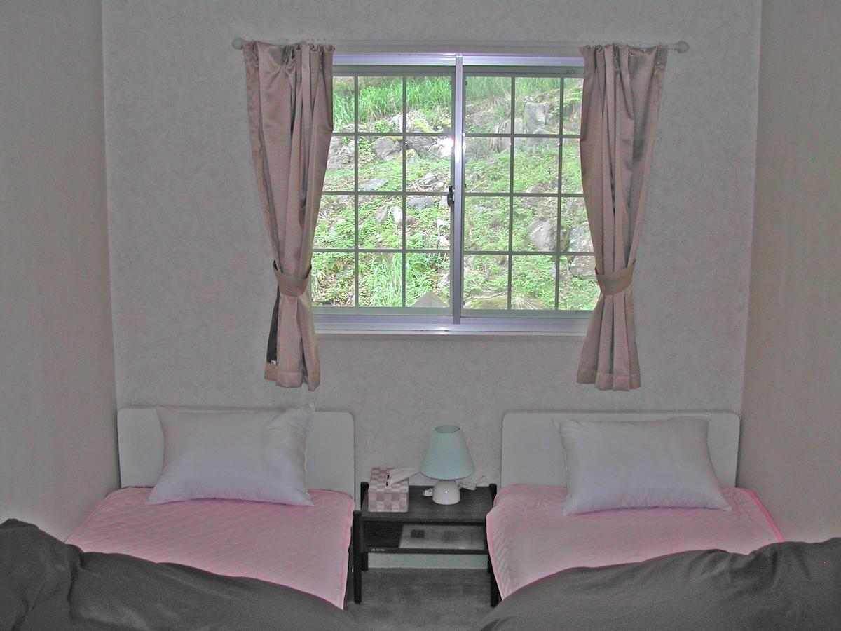 Pension Pilatus 2 นากาโน่ ภายนอก รูปภาพ
